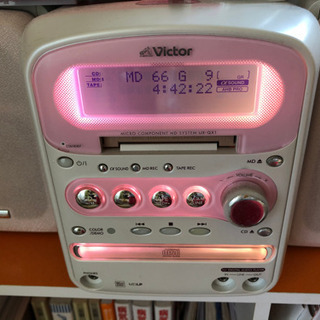 CD.MD.ラジオ.カセット聴けるオシャレコンポ