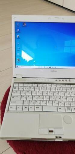 Windows10 64bit❗ 大容量630GB❗ 富士通モバイルノートパソコン❗ Core i3❗ マルチドライブ❗ Wi-Fi❗ HDMI❗