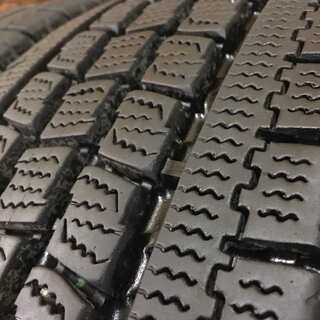 TOYO DELVEX 934 195/80R15 107/105L LT 15インチ スタッドレス 4本 
