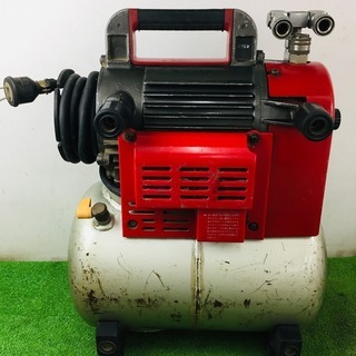 MAX AK-715PⅡ 常圧コンプレッサー【リライズ野田愛宕店】【店頭取引限定】【中古】管理番号：2400010101502 MAX AK-715PⅡ 常圧コンプレッサー【リライズ野田愛宕店】【店頭取引