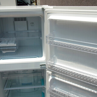 39【6ヶ月保証付】17年製 ハイアール 214L 2ドア冷凍冷蔵庫 JR-NF214A