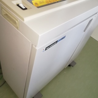 ★MS.SHREDDER C2 31Rt 業務用シュレッダー