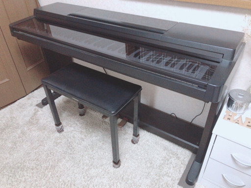 電子ピアノ　クラビノーバ　CLP-560