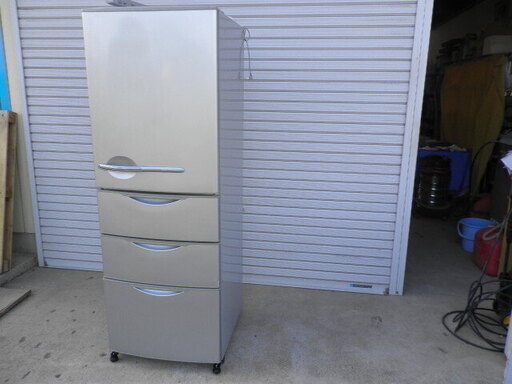 サンヨー（パナソニック）４ドア冷凍冷蔵庫SR-361U２０１１年  自社配送（つくば市から２０キロまで）