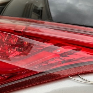 エスティマ50系ヴァレンティJewelテールランプクリアレッド