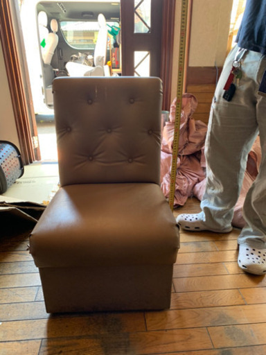 喫茶店で使用してました椅子です！  値下げしました