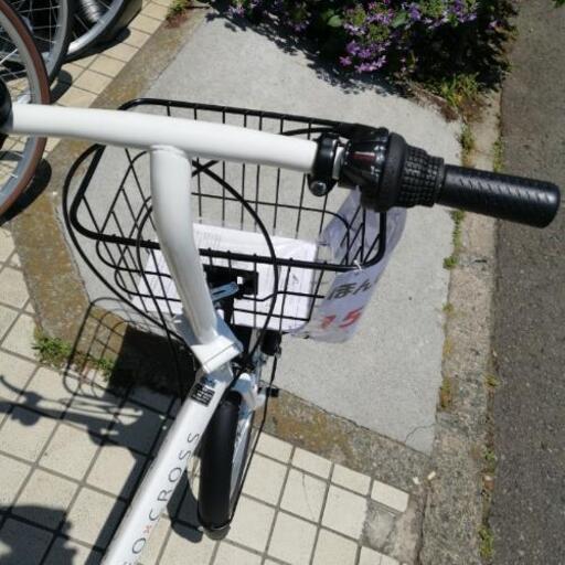 ファッション 人気折り畳み車です。6段変速付き。もちろん新車です。 