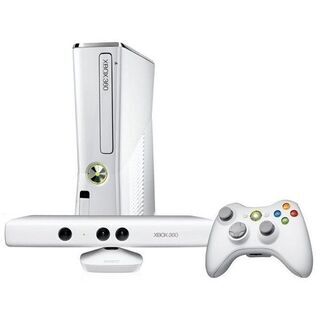 Kinectを搭載したXBOX 360 (白い)