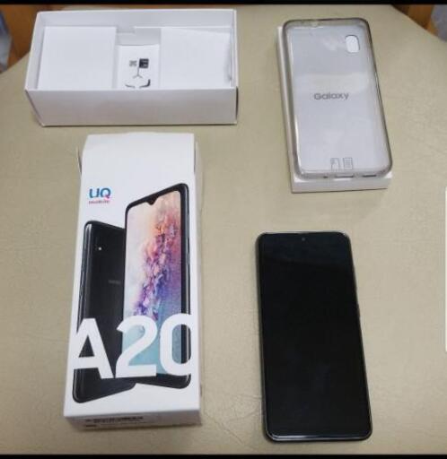GALAXY A20 ブラック