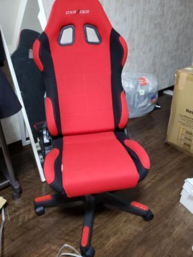 DXRACERチェアークイーンモデル