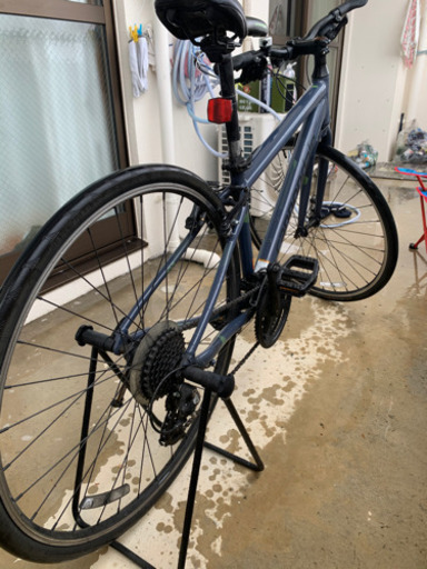 使用1年未満タイヤカスタム済クロスバイク 使用1年未満タイヤカスタム済クロスバイク