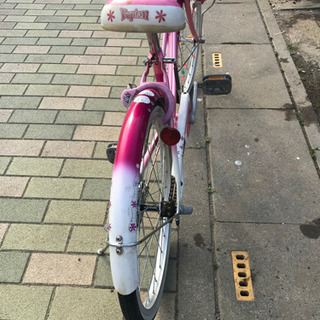 上尾工業２０インチ股下５８センチから写真のとうり綺麗です。幼稚園から小学低学年 上尾工業20インチ股下58センチから写真のとうり綺麗です。幼稚園から