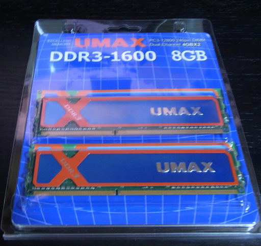 UMAX UM-DDR3D-1600-8GBHS（メモリ DDR3-1600 4GB 2枚セット）
