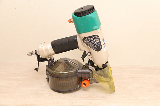 日立工機 50㎜ロール釘打ち機 常圧タイプ エアダスタ付き