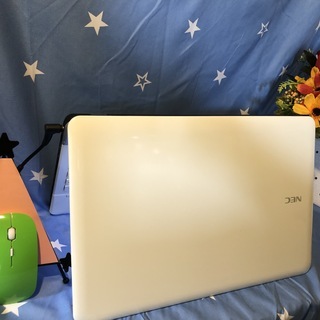 ☆彡値下げ‼️Aランク美品。NEC女性に人気のホワイト☆美品/高速i5/爆速SSD240GB/Win10/Office2019付/15.6インチ/メモリ6GB/無線LAN/DVD・CD再生ソフト付 No.2005003 - 入間市