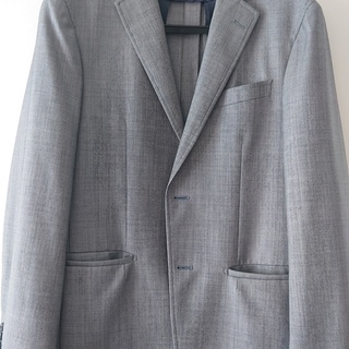 メンズウォッシャブル春夏秋用ジャケット グレー あるか 高田のジャケット メンズ の中古 古着あげます 譲ります ジモティーで不用品の処分