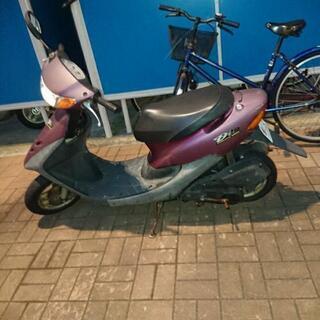 ホンダDio古い2ストみたいです。