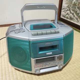 ラジカセ　aiwa csd-md10