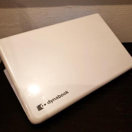 光沢ピカピカ☆FUJITSUノートパソコン