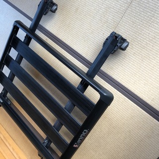inno ルーフキャリア　＆　エアロベース（黒）（中古）