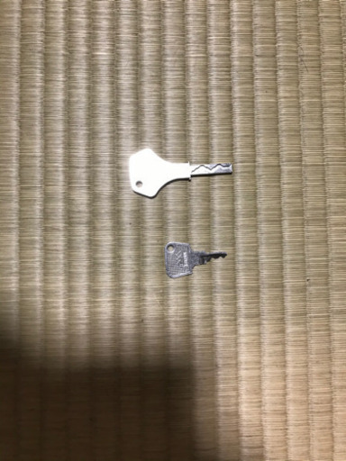 パチスロ 実機 バジリスク絆 コイン不要機 設定キー ドアキー付