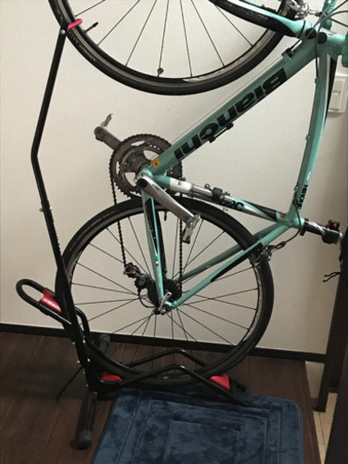 MINOURA バイクスタンド　（縦置き）　※ロードバイクは付きません