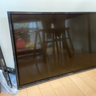 (写真追加)Panasonic 32型　TH-32ES500S （海外仕様・壁掛け金具付き）