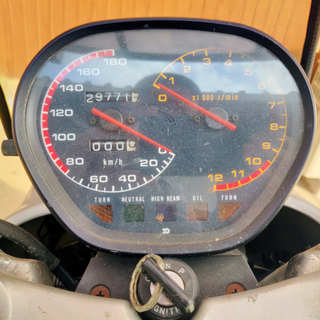 スズキ・カタナ(KATANA) GS750X GSX750S 初年検査年月:昭和57年4月 メーター:29,771km