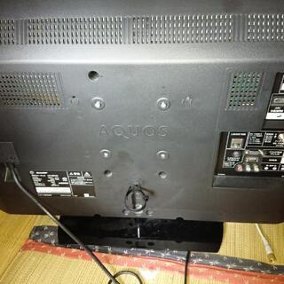 シャープ32V型TV LC-32H40