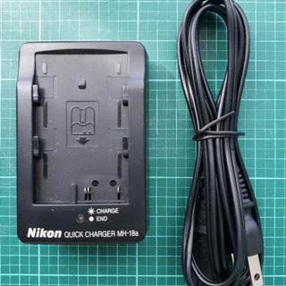 Nikon WT-4 ワイヤレストランスミッターと充電器 【公式通販】