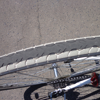 南12条店 28インチ 自転車 クロスバイク 切替付 パールホワイト