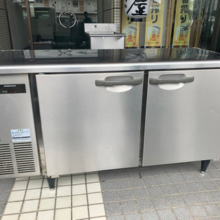 ホシザキ　テーブル形冷蔵庫