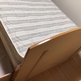 【東池袋手渡し限定，超特価，早い者勝ち】飛鳥ｘシモンズ ベッド マットレス付