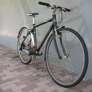 GIANT CS2500（ジャイアント） クロスバイク　管理NO20200531-4