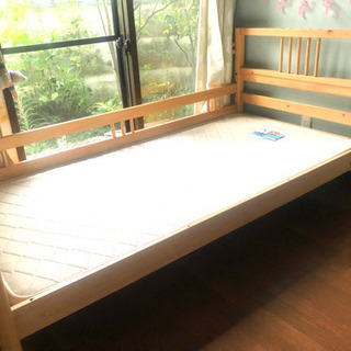 木製シングルベッド　美品！