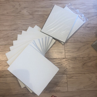 麻張りの無地キャンバス大量放出