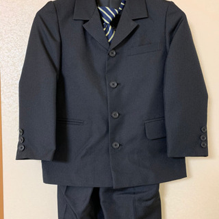 男の子用礼服　ジャケット、半ズボン、ネクタイ3点セット