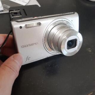 OLYMPUS　デジタルカメラ