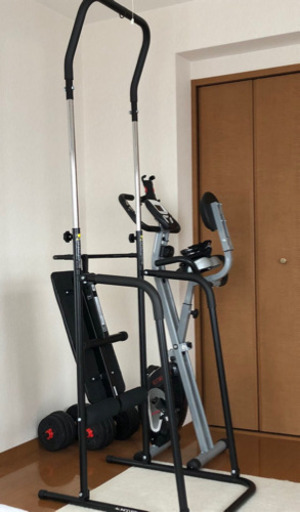 懸垂マシンチンニングスタンドベンチ付き Taitai123 新居浜のフィットネス トレーニングの中古あげます 譲ります ジモティーで不用品の処分
