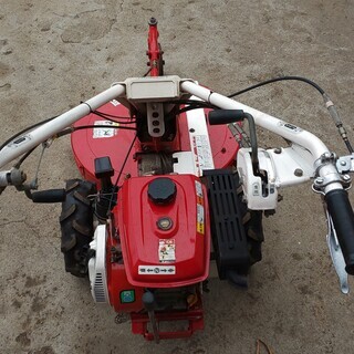 鹿児島発　オーレック　ガソリンエンジンオートモア　AM61B　刃一枚サービス 鹿児島発 オーレック ガソリンエンジンオートモア AM61B 刃一枚サービス