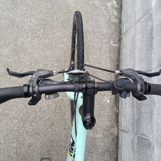 ブリヂストンCYLVA F27 700C アルミ 27速 420mmクロスバイク ヨドバシ.com - ブリヂストン BRIDGESTONE クロスバイク CYLVA F27