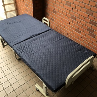 折り畳み　シングルベッド　