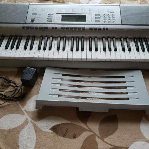 電子ピアノCASIO CTK4000