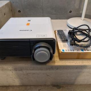 Canon WUX450　キャノン プロジェクター