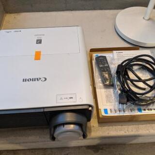 Canon WUX450　キャノン プロジェクター