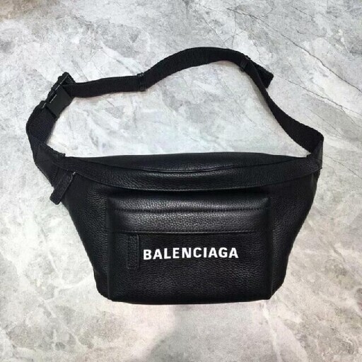 BALENCIAGA ショルダーバック
