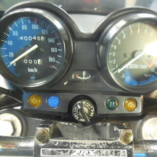KAWASAKI ZRX400 黒 車検残あり 名変で乗れます 激安配送キャンペーン
