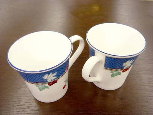 新品  マグカップ FRUIT SYMPHONY フルーツシンフォニー ペア 札幌 西岡店 新品 WEDGWOOD マグカップ FRUIT SYMPHONY フルーツシンフォニー ペア