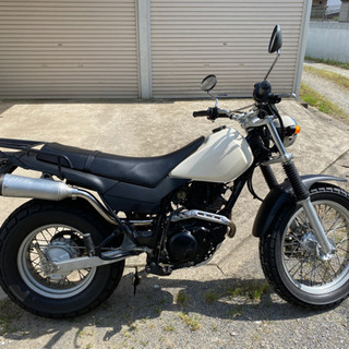 YAMAHA ヤマハ TW225 DG09J ホワイト 機関良好...