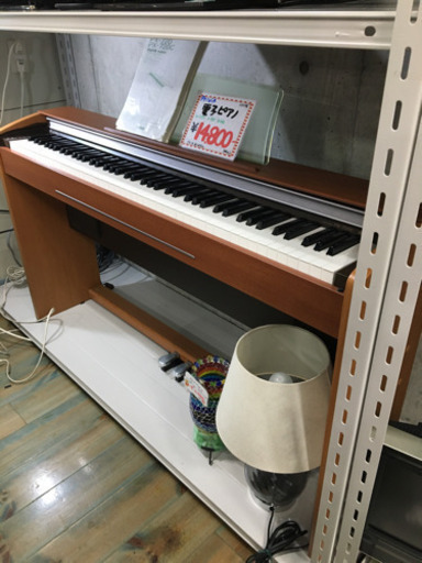 ●販売終了●ＣＡＳＩＯ　Privia　電子ピアノ　２００７年　中古品　椅子無